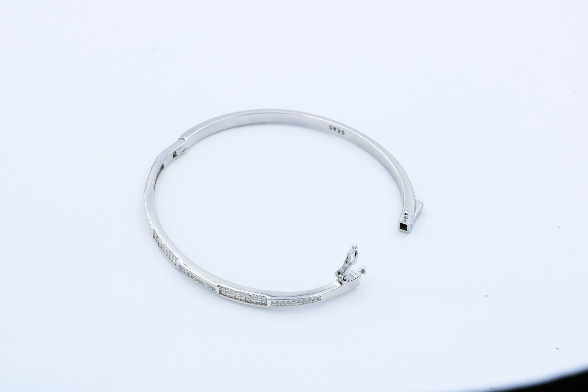Linear Luxe Bracelet
