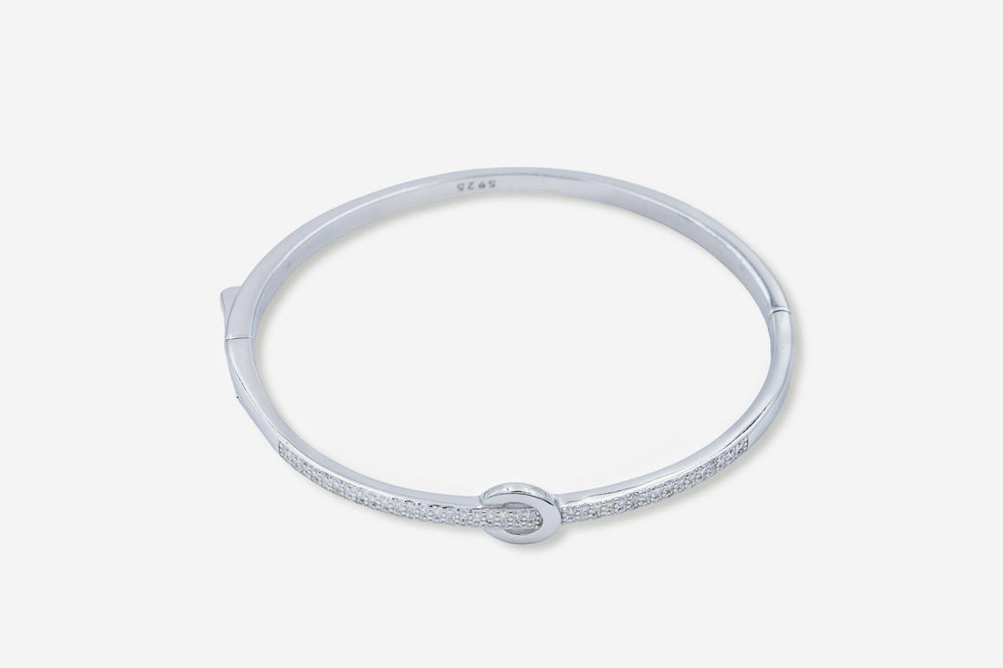 Circle Poise Bracelet