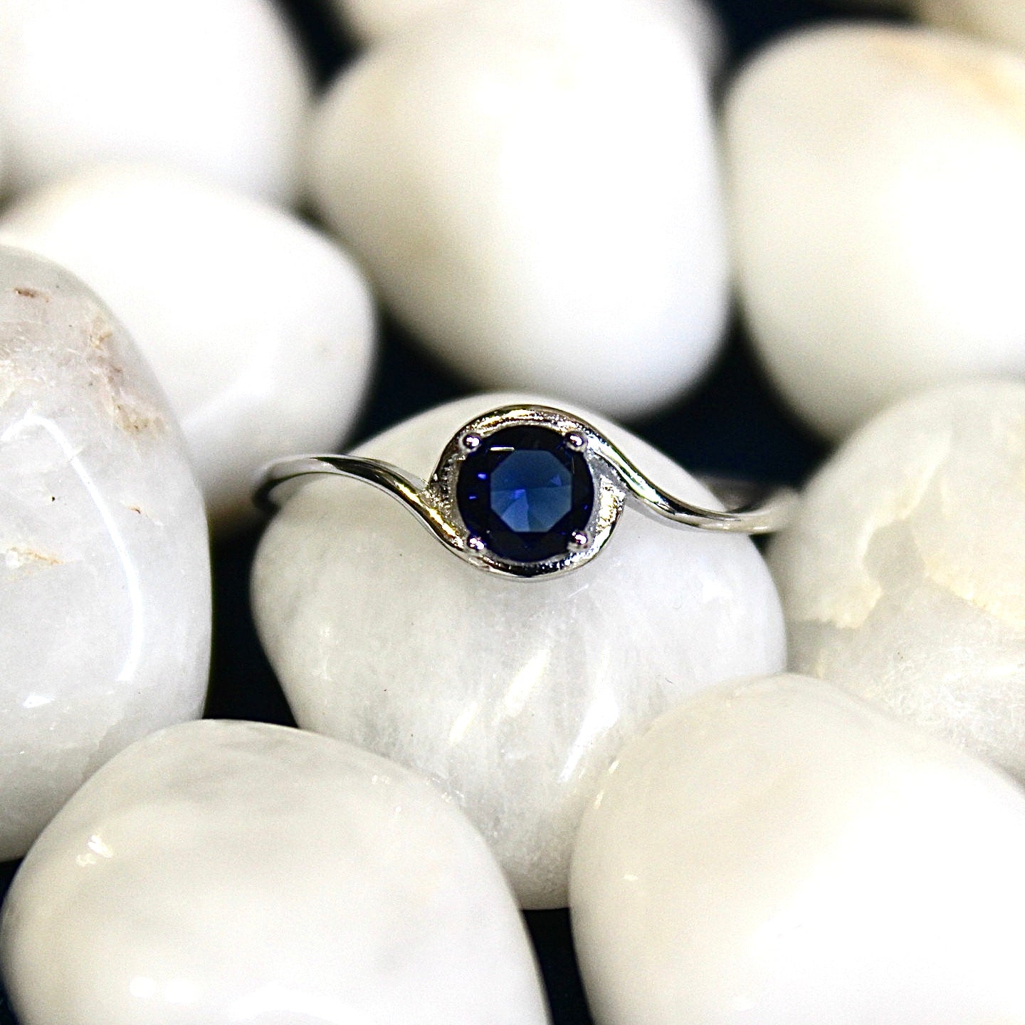 Azure Flow Ring