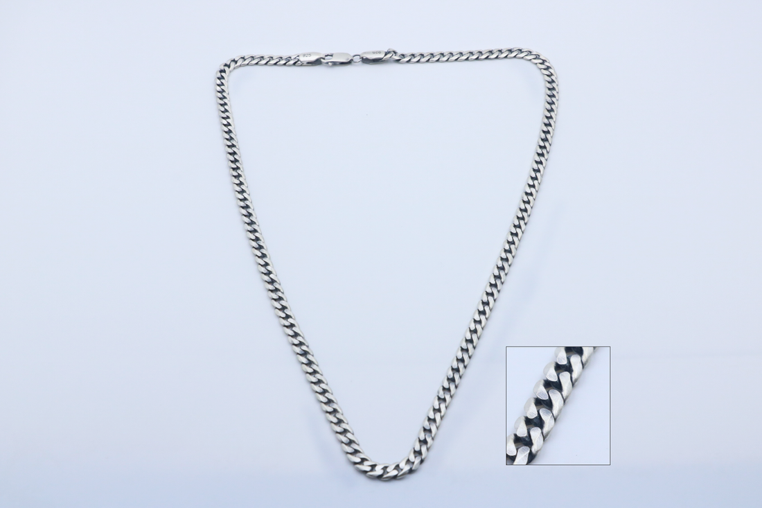 Urban thick Matte Chain