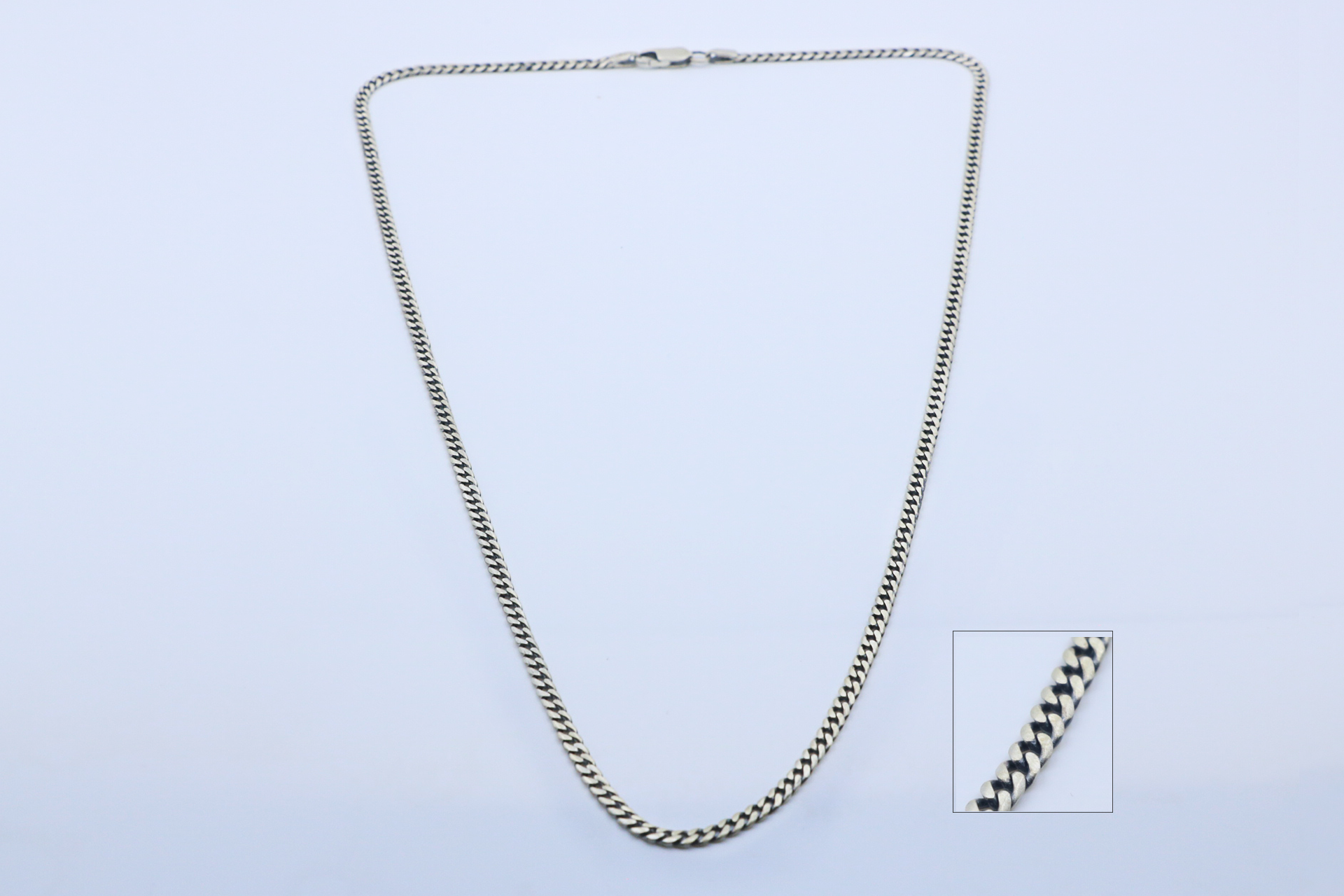 Streetline Matte Chain