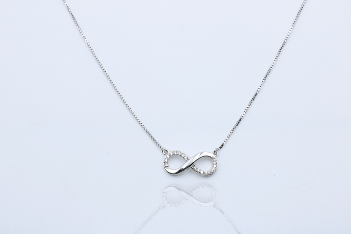 Infinity Poise Chain