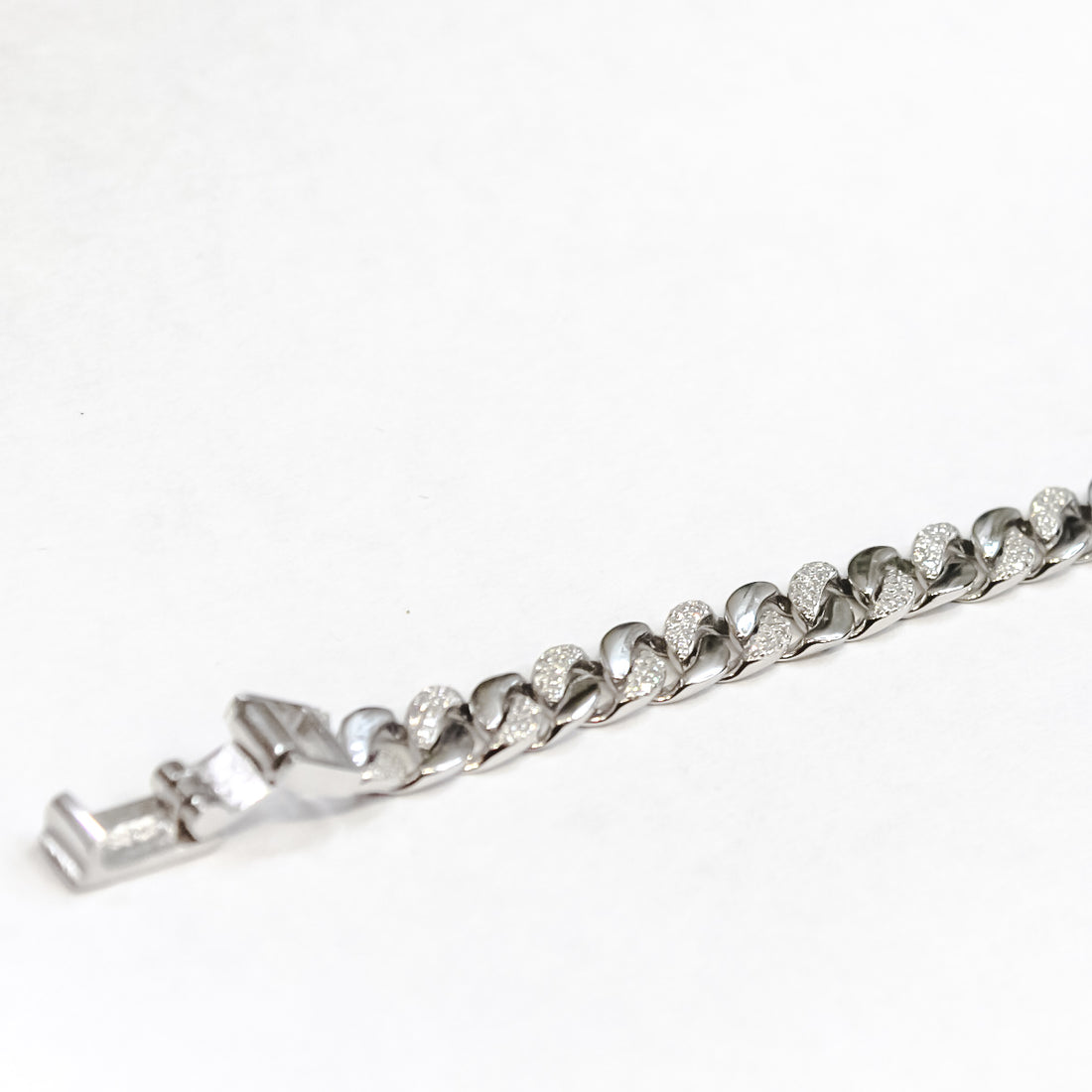 Frost Curb Bracelet