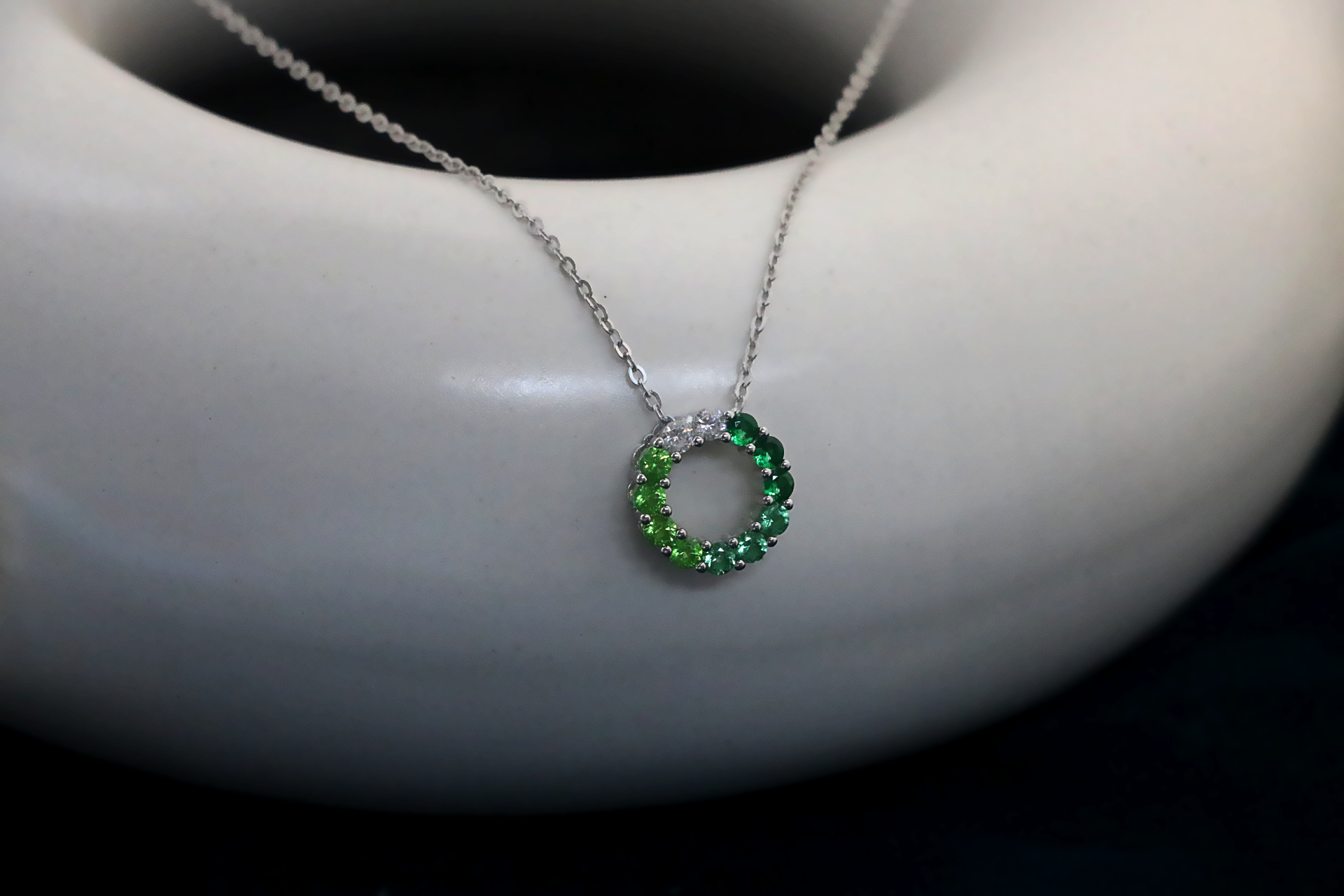 Meadow Halo Pendant