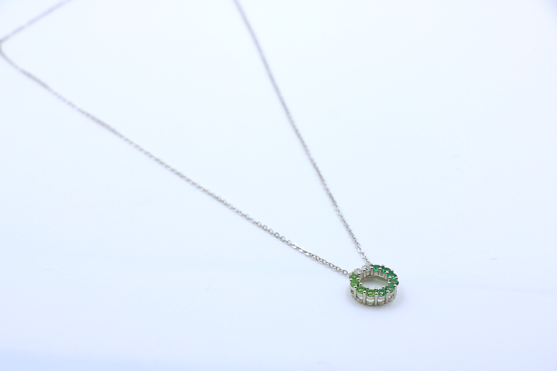 Meadow Halo Pendant