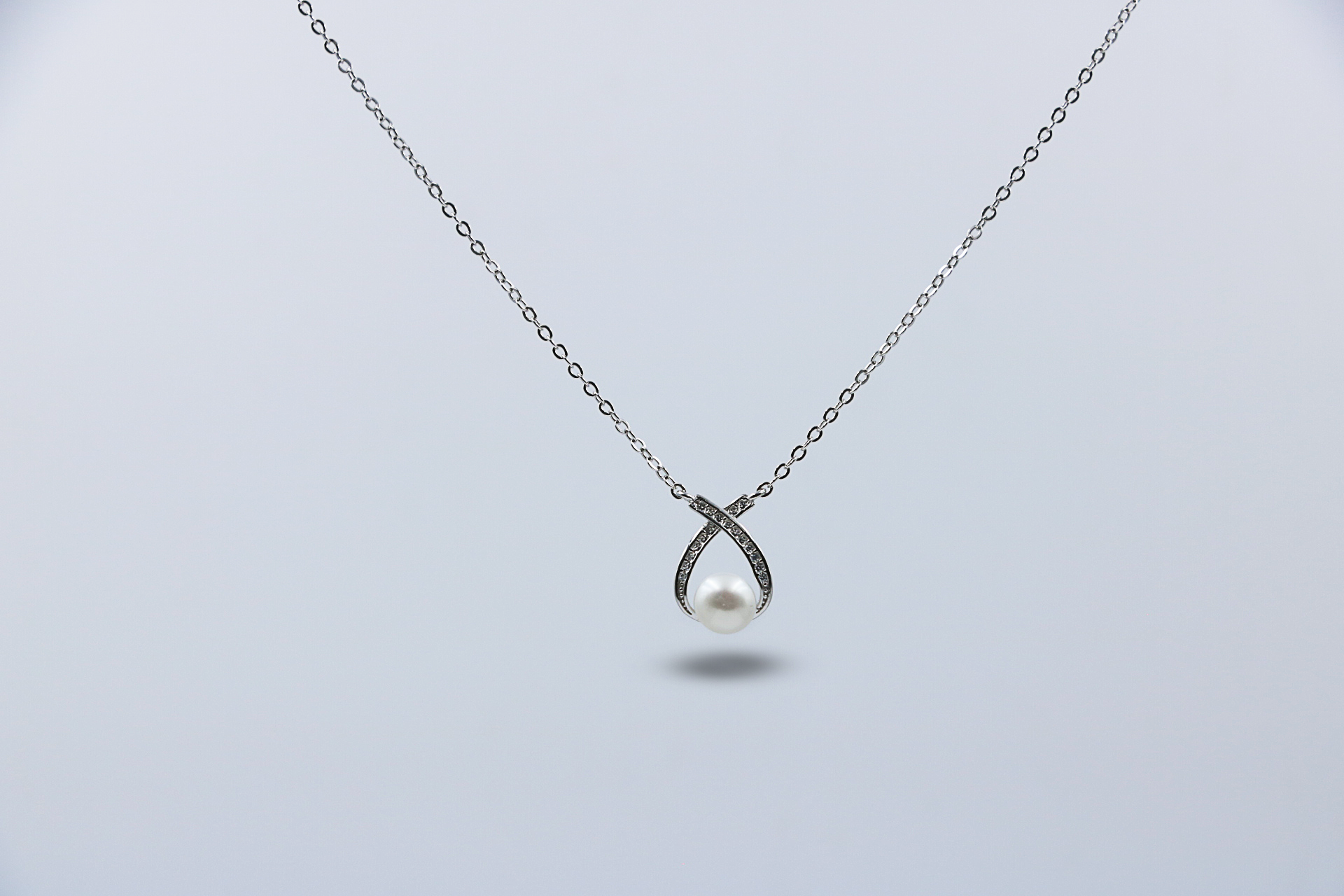 Pearl Poise Pendant