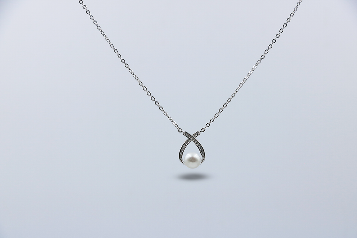 Pearl Poise Pendant
