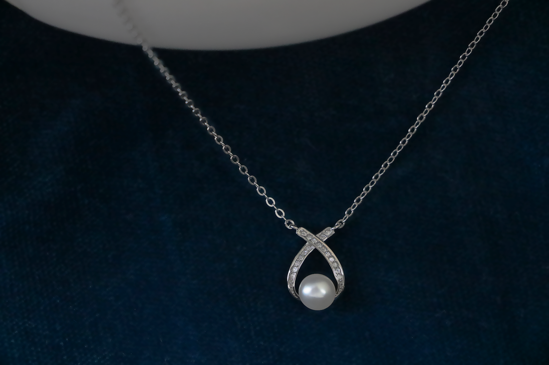 Pearl Poise Pendant