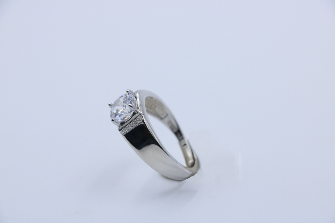 Regal Orbit Silver Ring