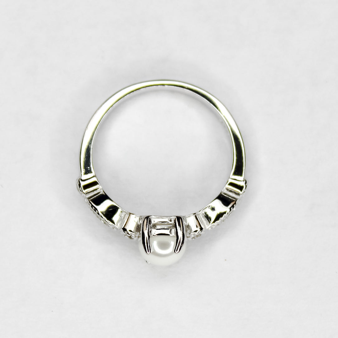 Pearl Leaf Ring