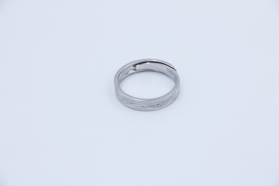 Aurora Etch Silver Band