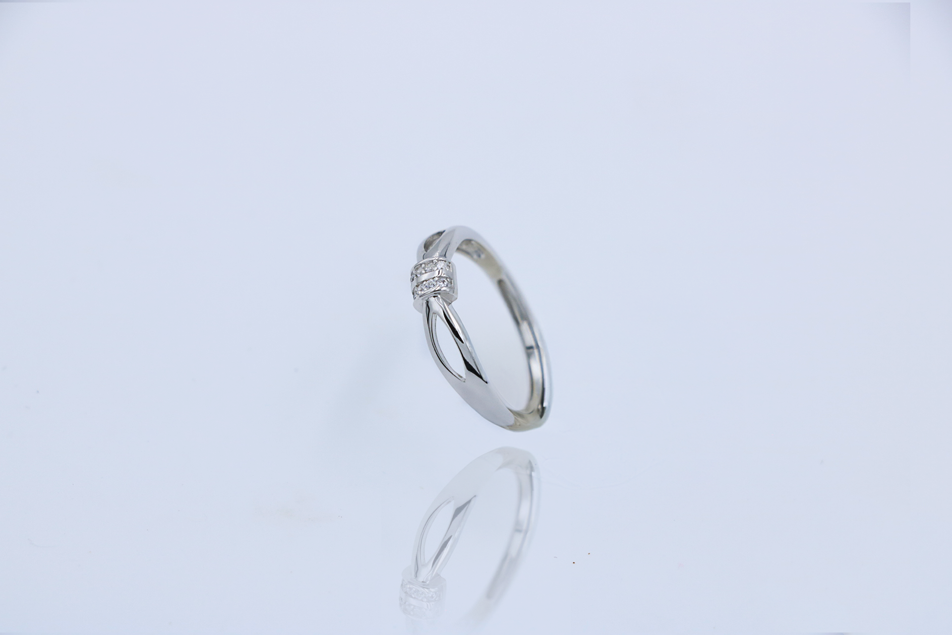 Echo Arch Silver Ring