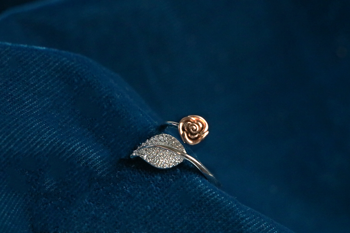 Bloom Whisper Silver Ring