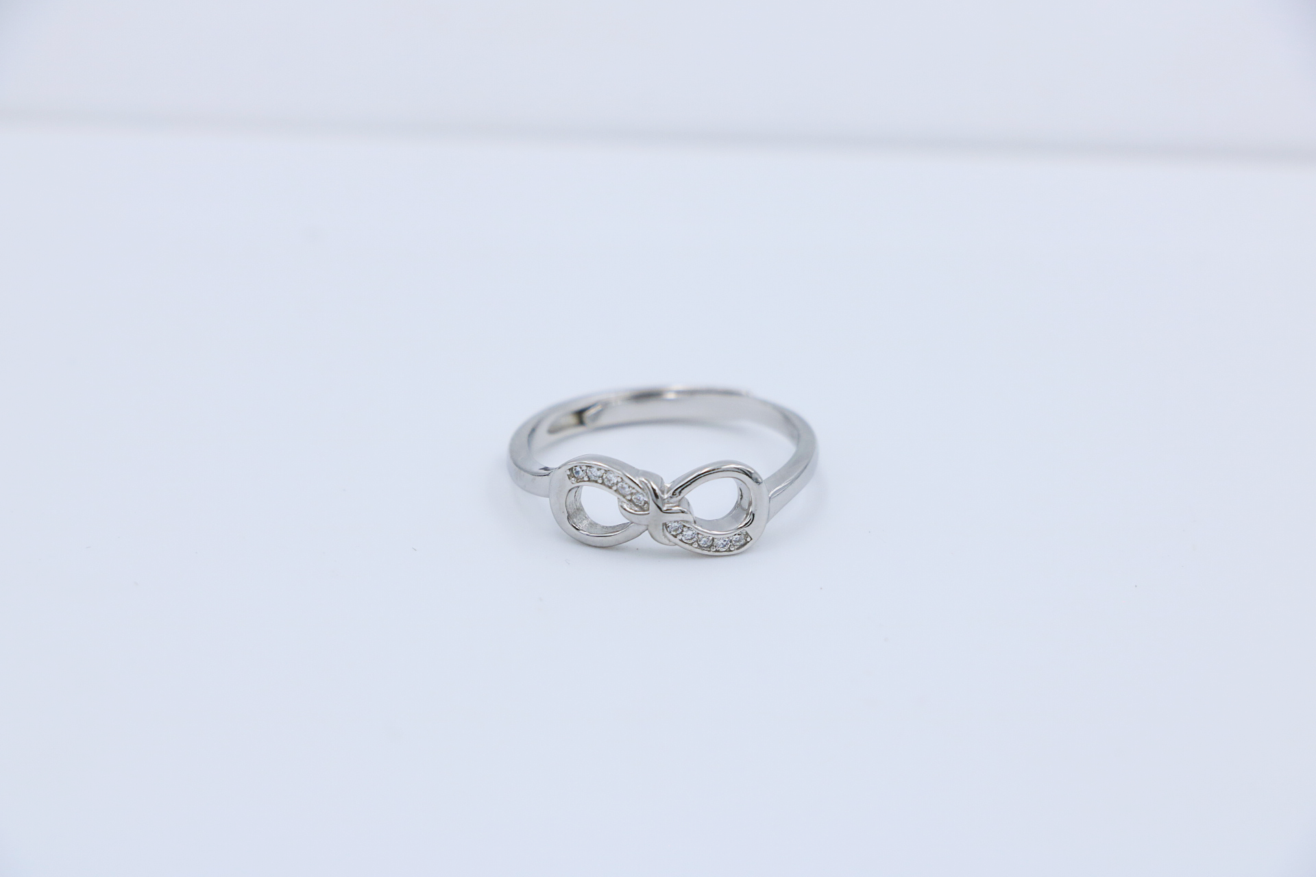 Eon Link Silver Ring