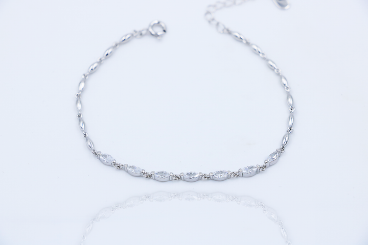 Lune Pulse Silver Bracelet