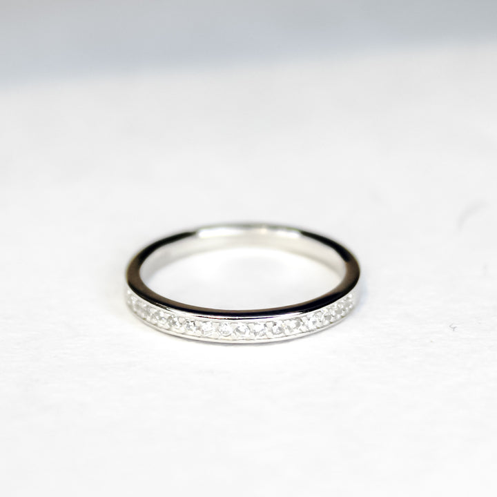 Cleara Band Ring