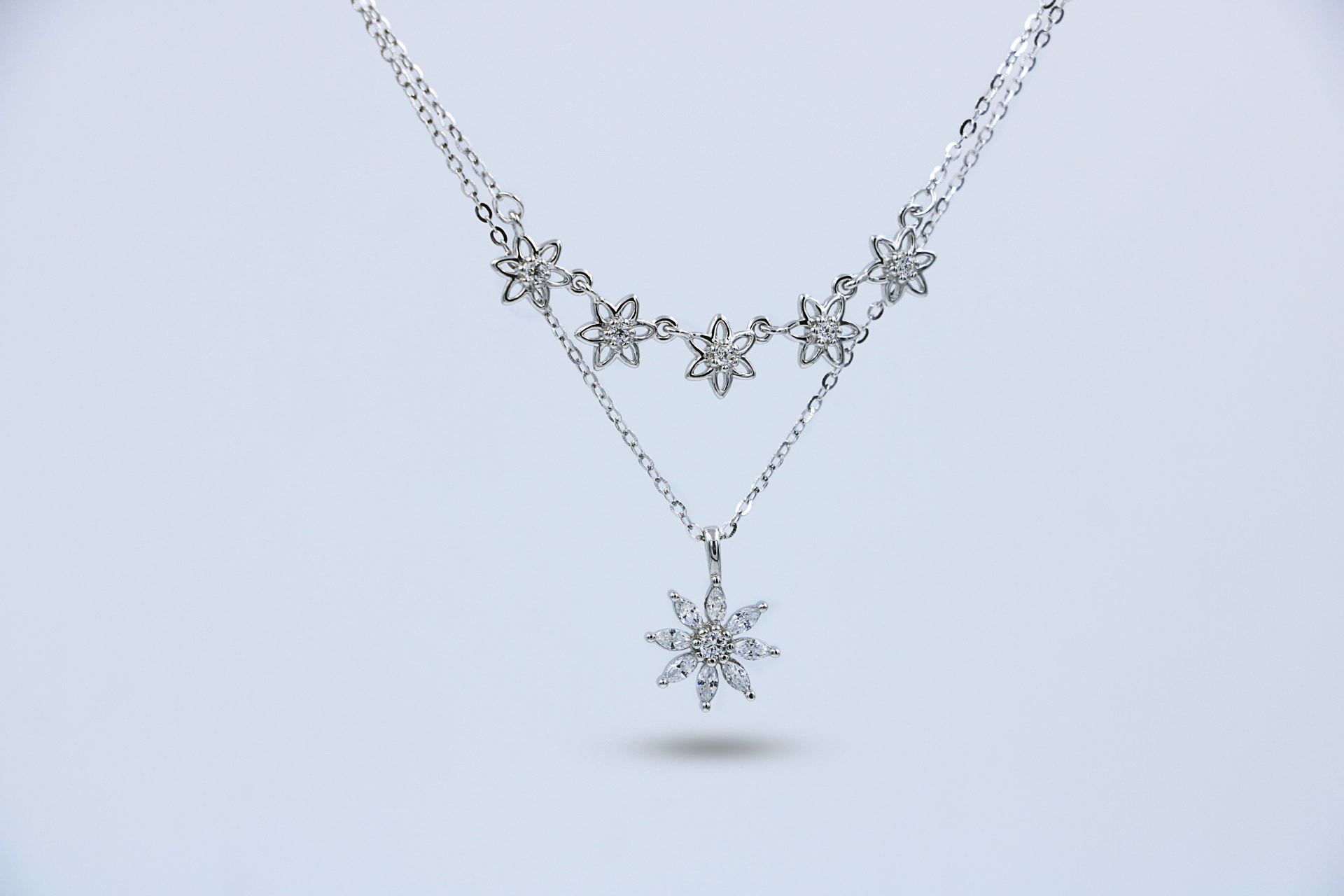 Astra Bloom Silver Chain