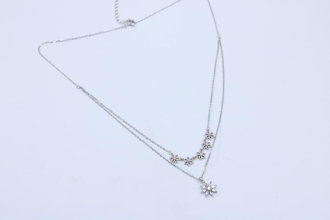 Astra Bloom Silver Chain