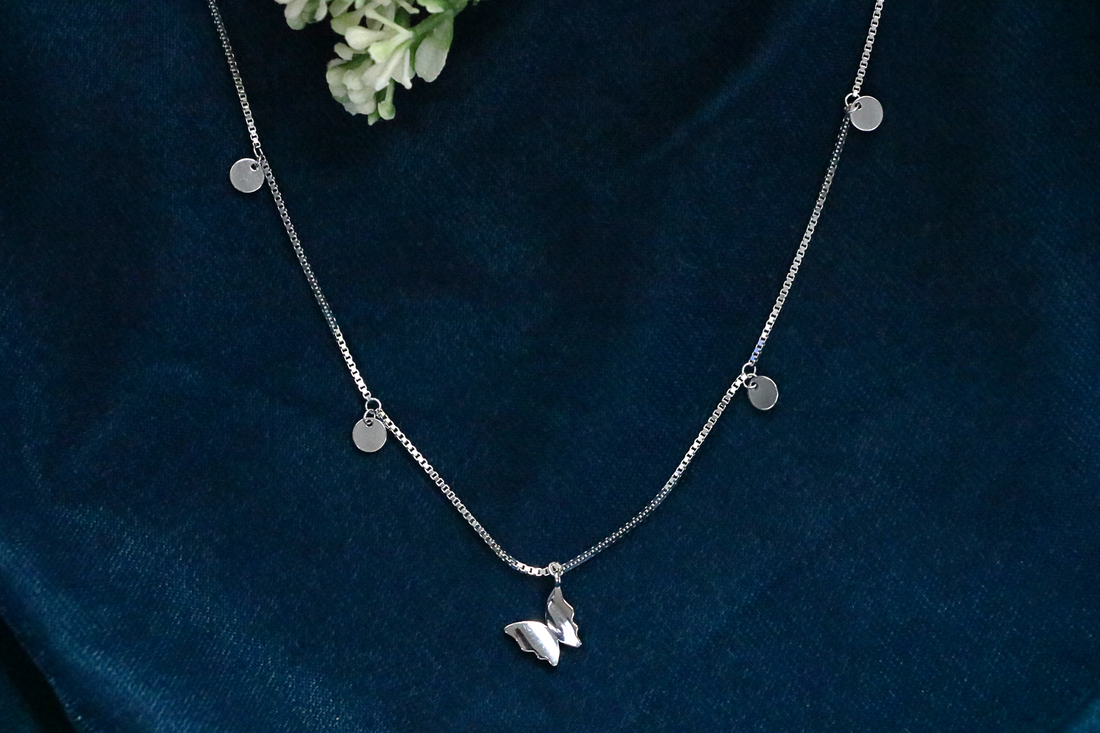 Flutter Charm Silver Chain