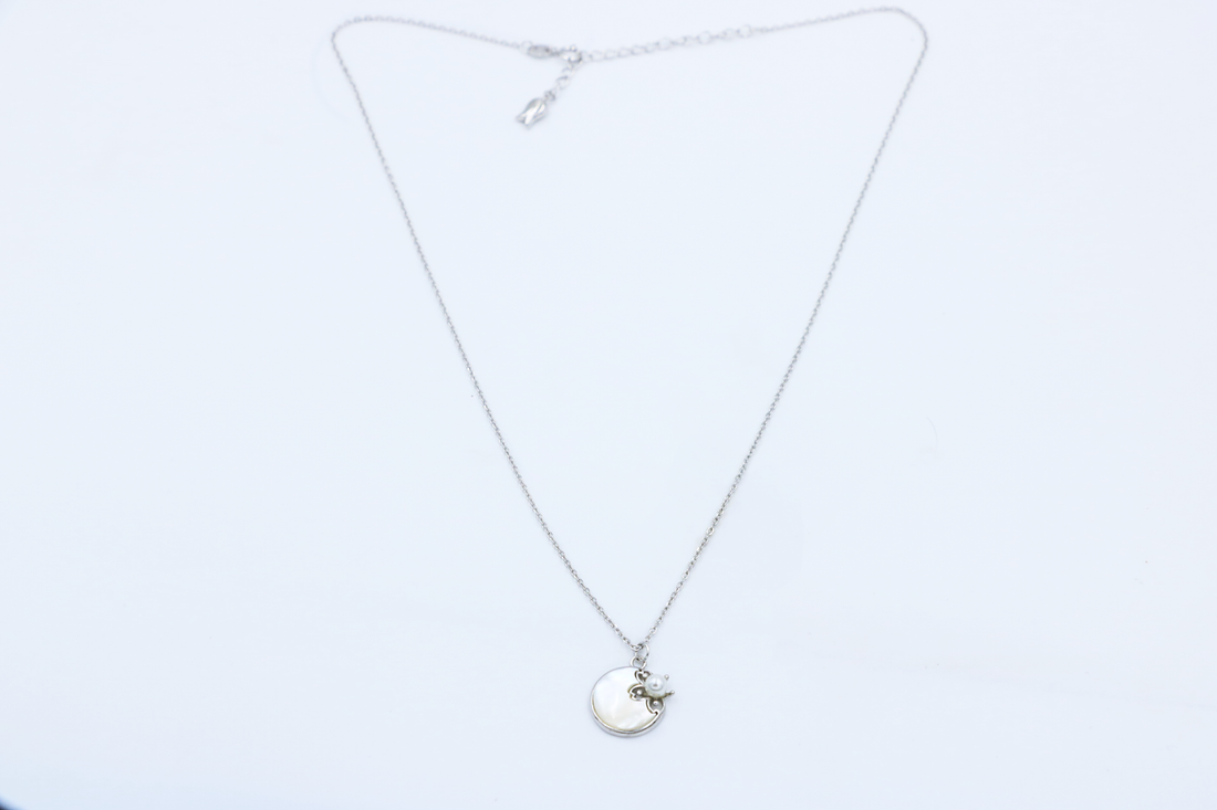 Lune Whisper Pendant Chain