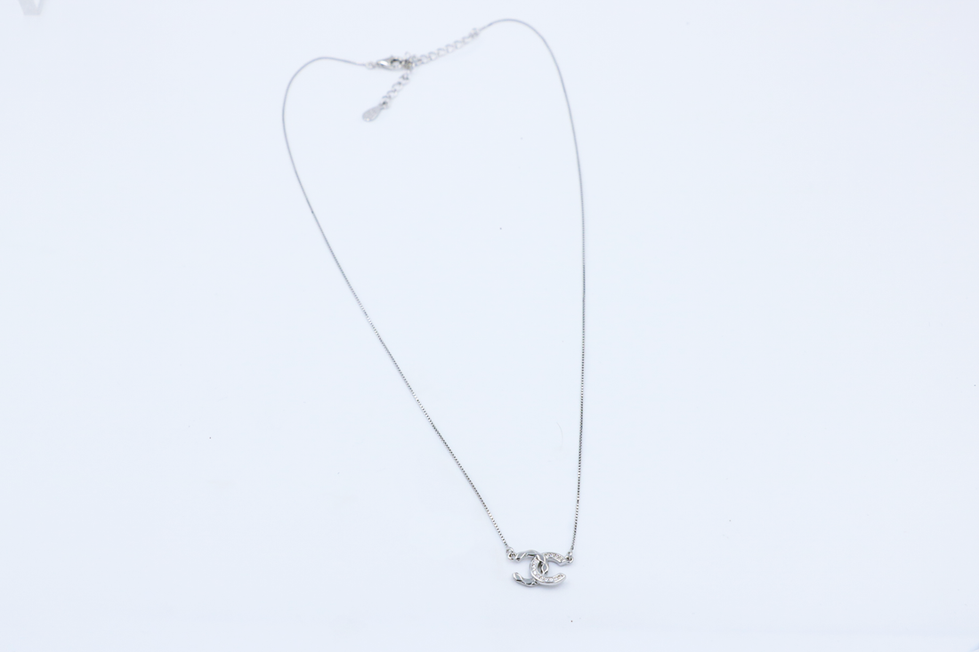 Link Whisper Pendant Chain