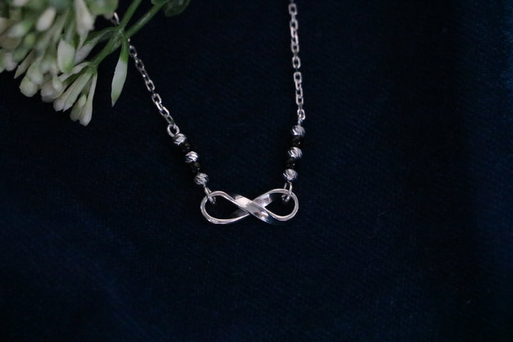 Eon Bead Pendant Chain