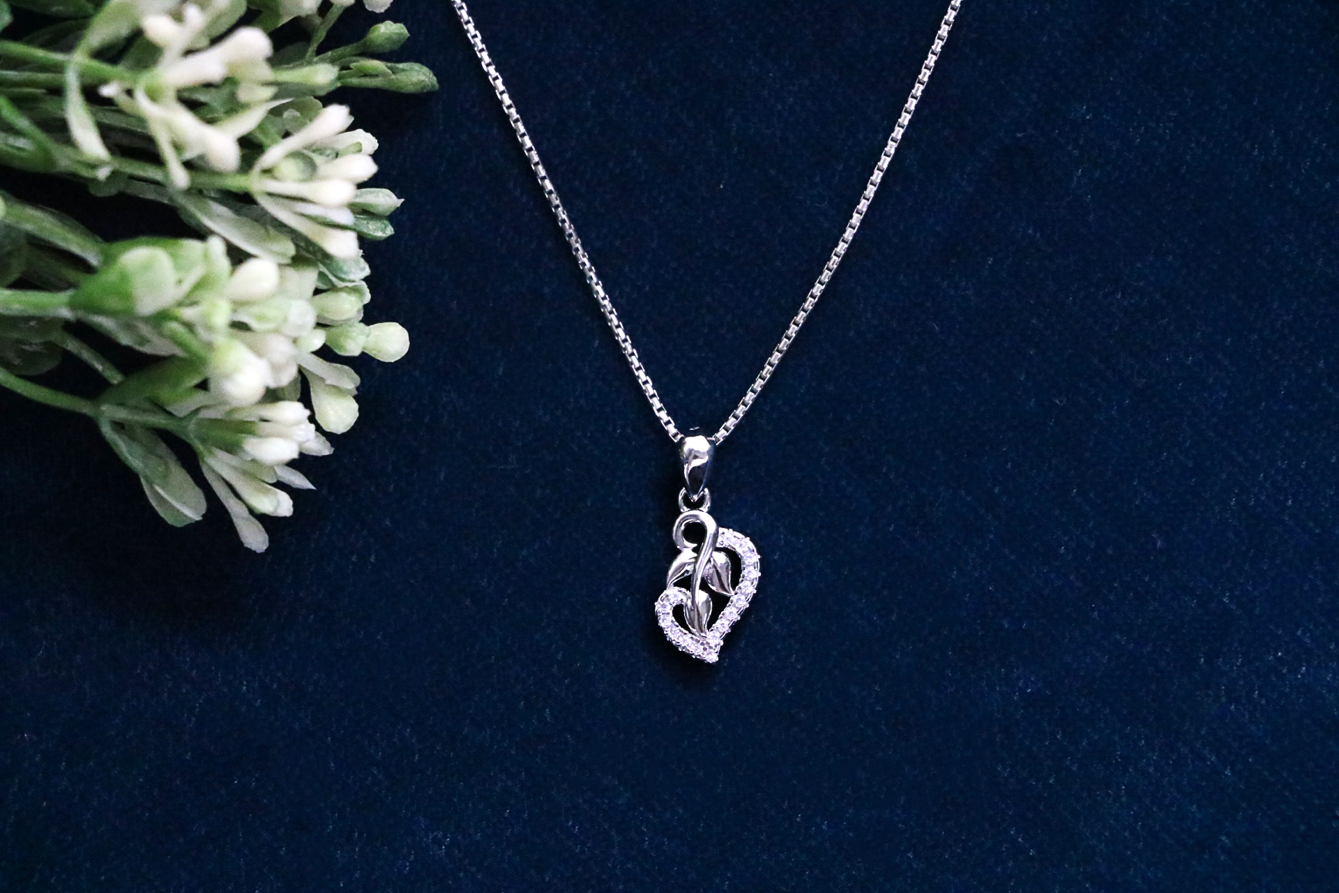 Lace Heart Pendant Chain