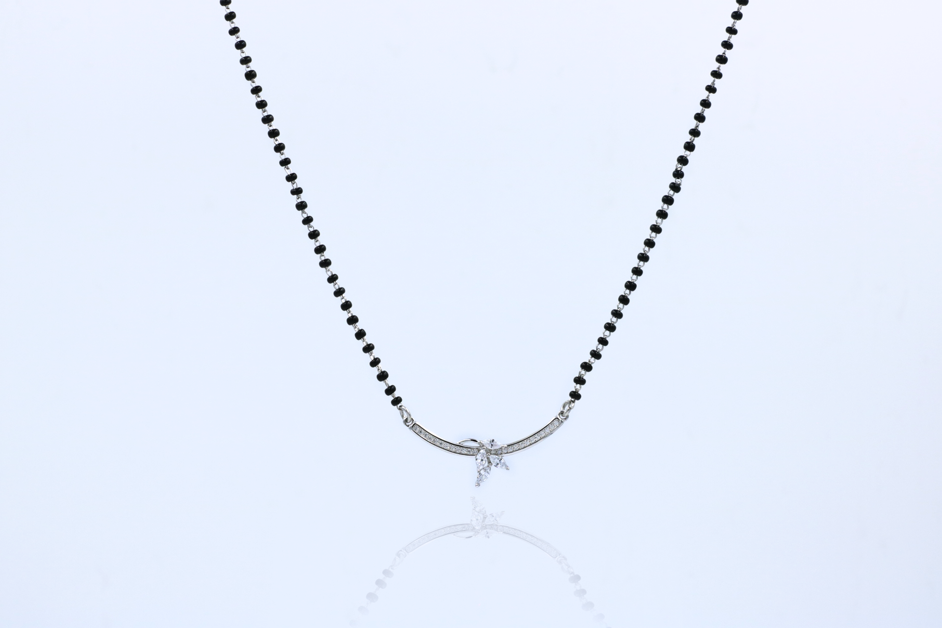 Bloom Arc Mangalsutra