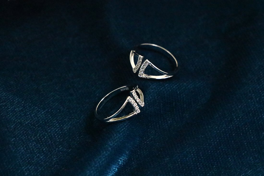 Vesper Dual Toe Ring