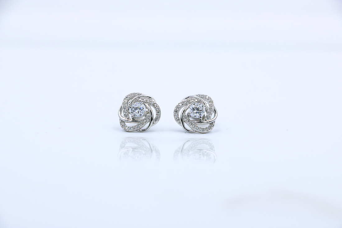 Sira Knot Studs