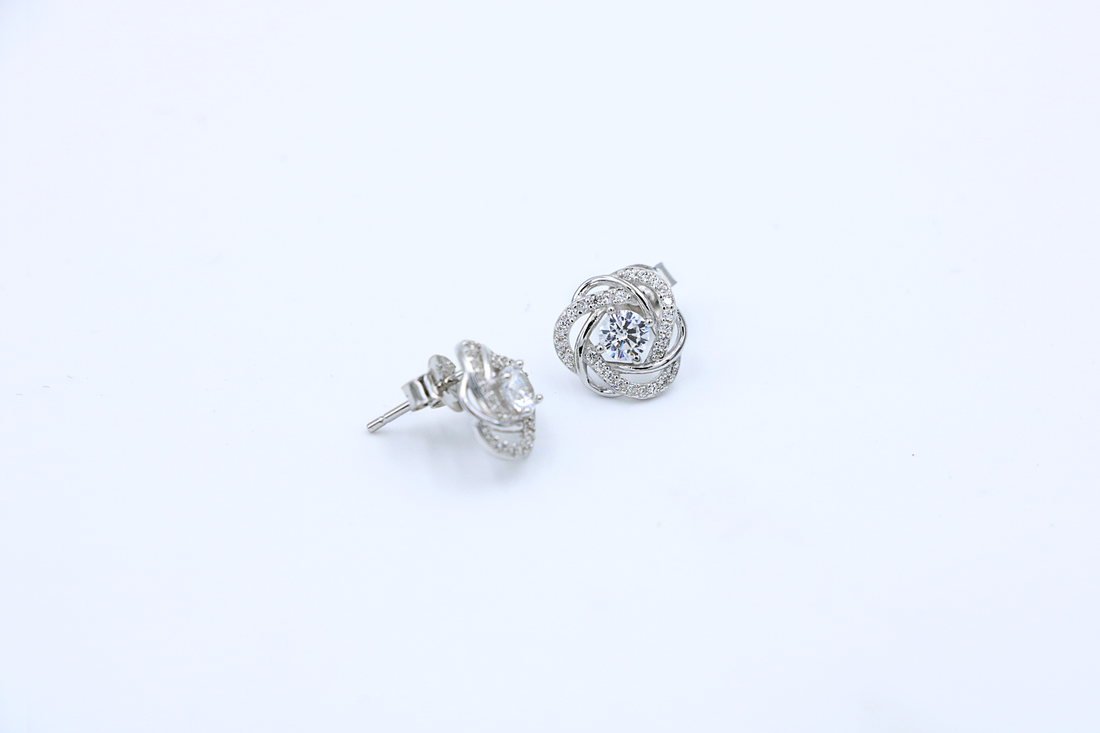 Sira Knot Studs