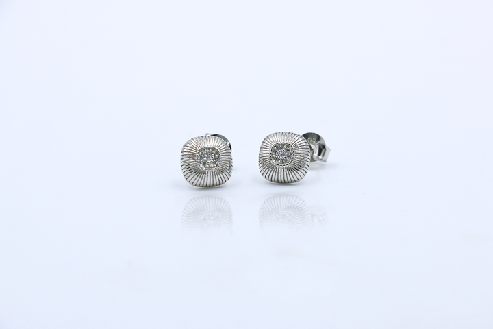 Mira Flute Studs
