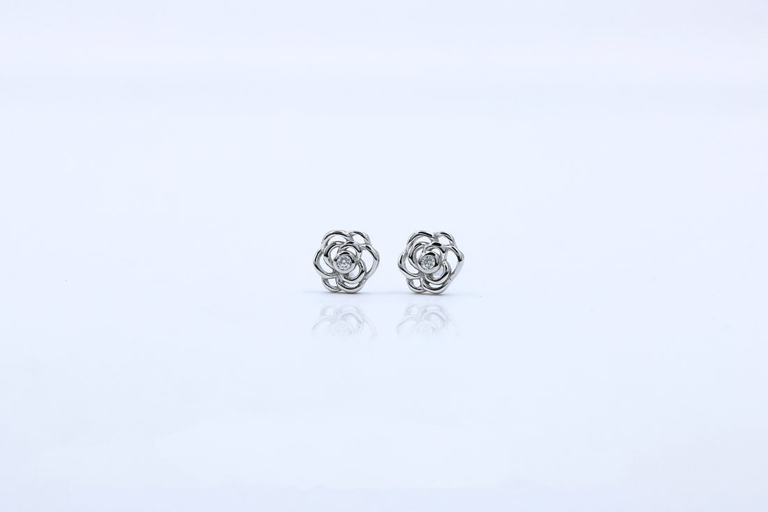 Luma Rose Studs