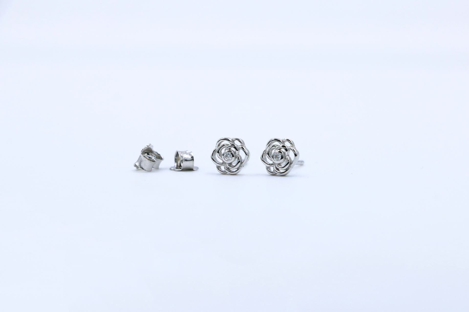 Luma Rose Studs