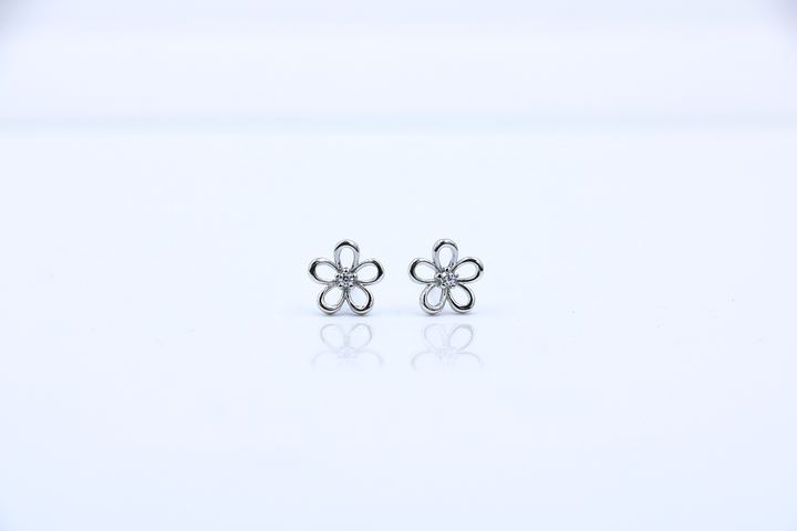 Zola Petal Studs