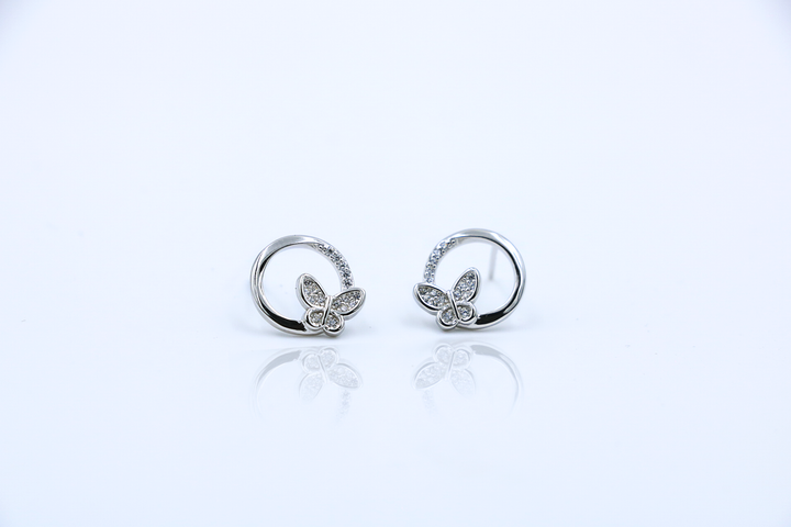 Piya Wing Hoops