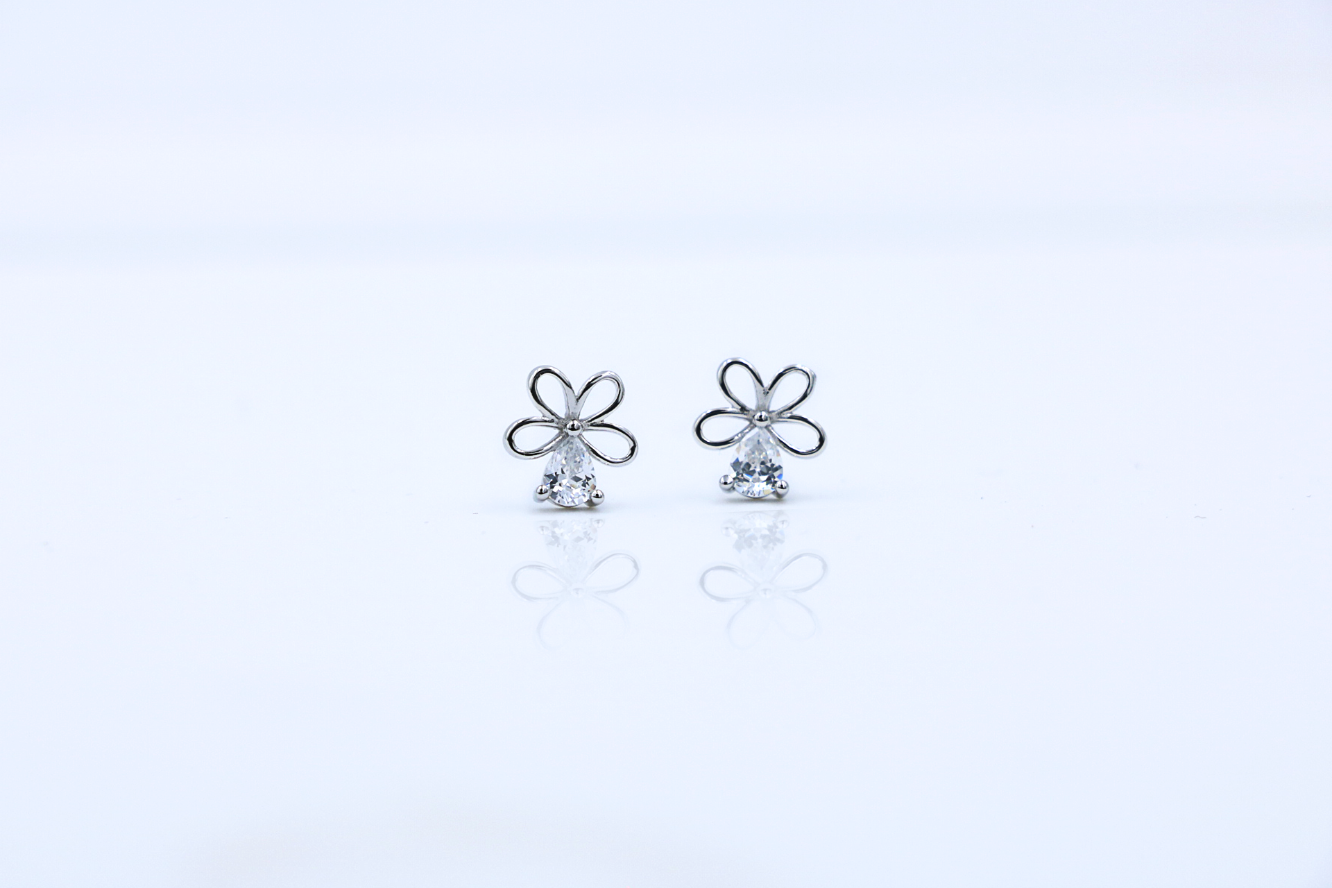 Mira Petal Studs