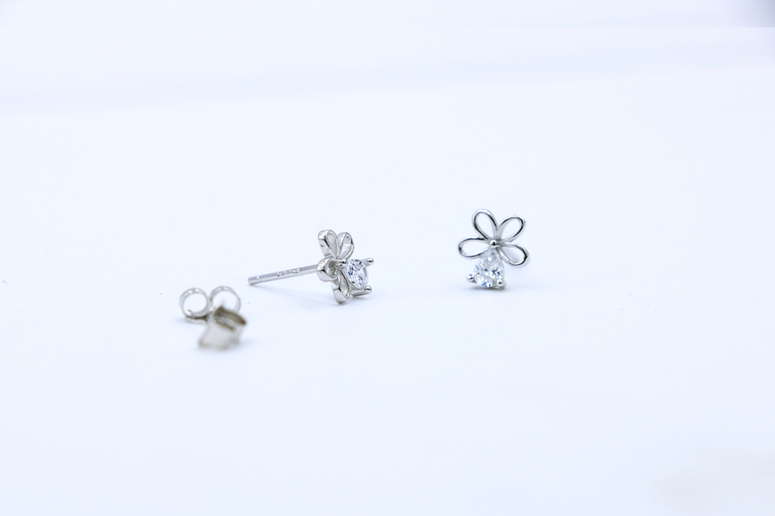 Mira Petal Studs