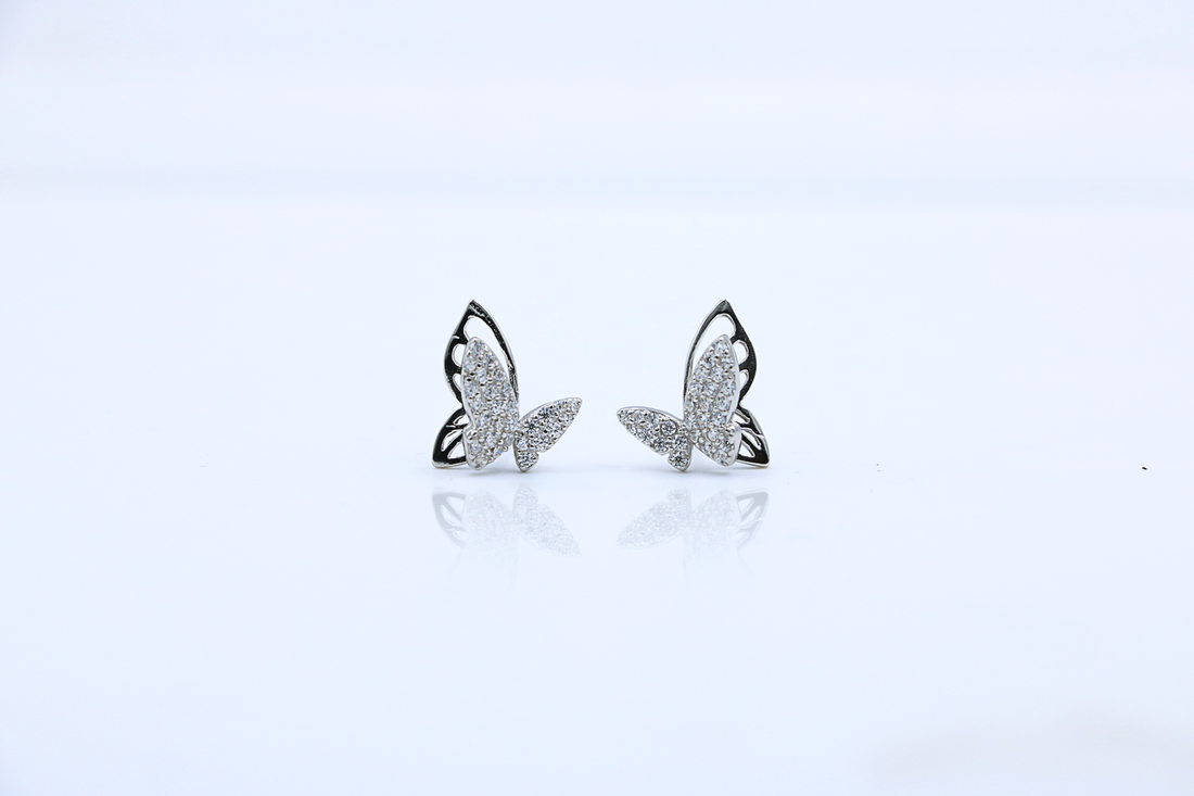 Fira Flutter Studs