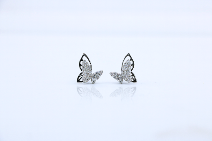 Fira Flutter Studs