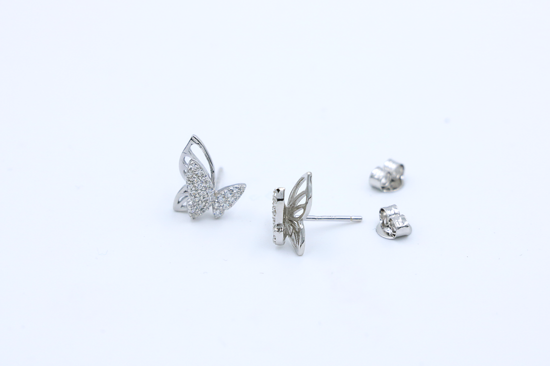 Fira Flutter Studs