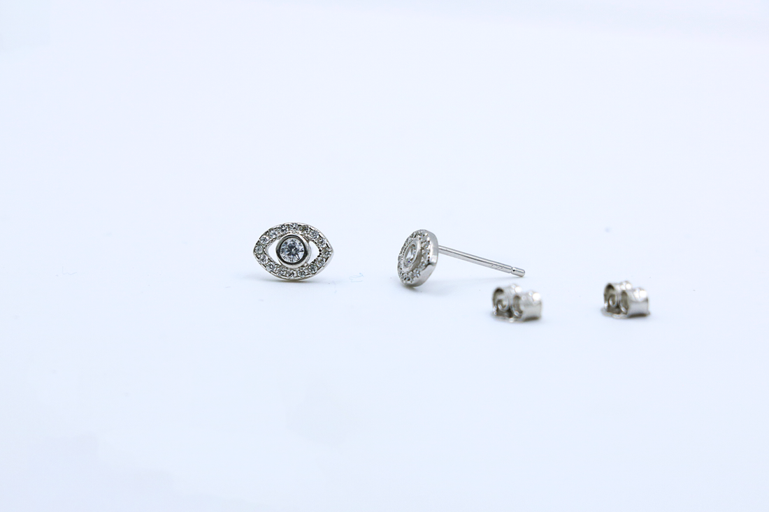 Vira Gaze Studs