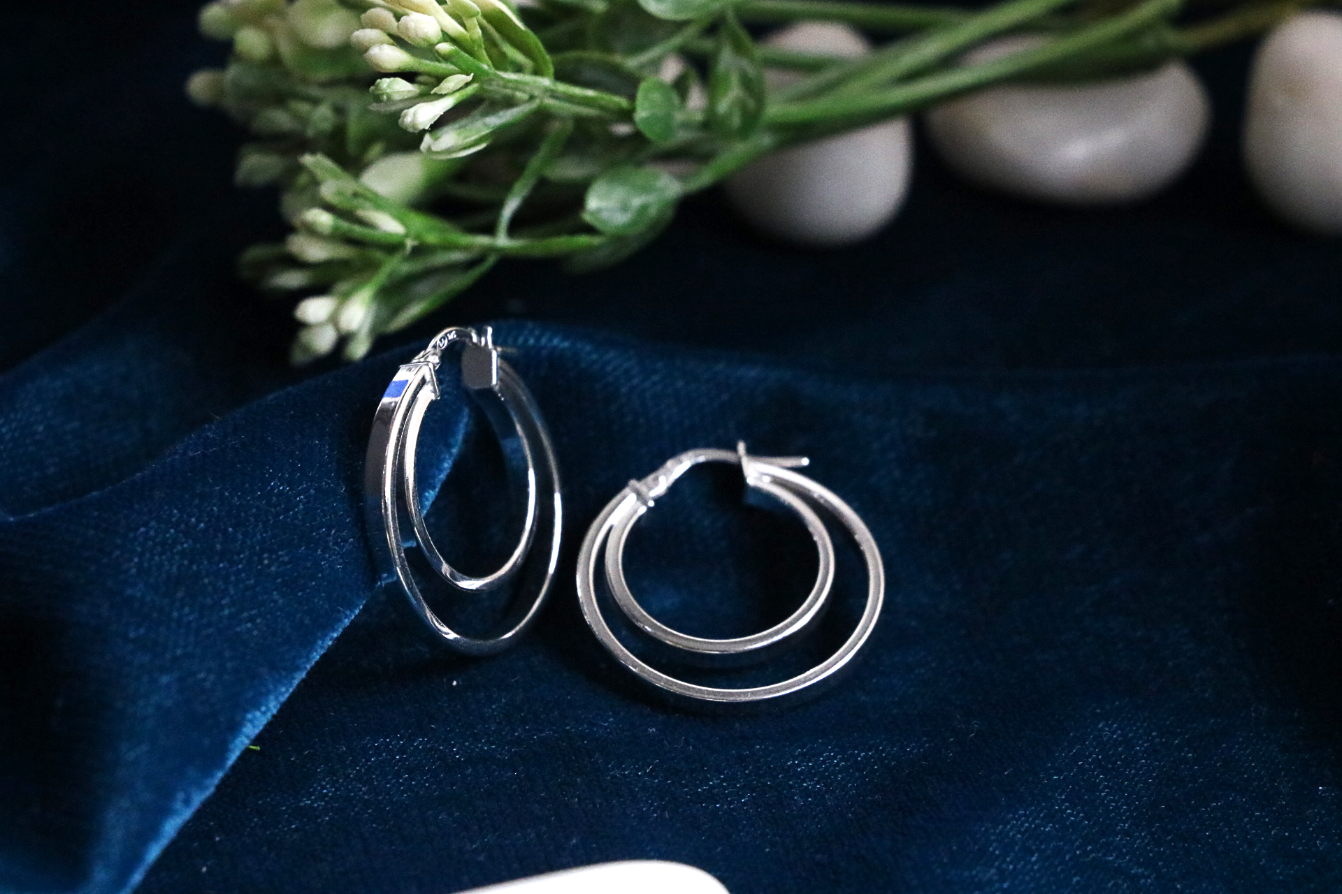 Echo Orbit Hoops