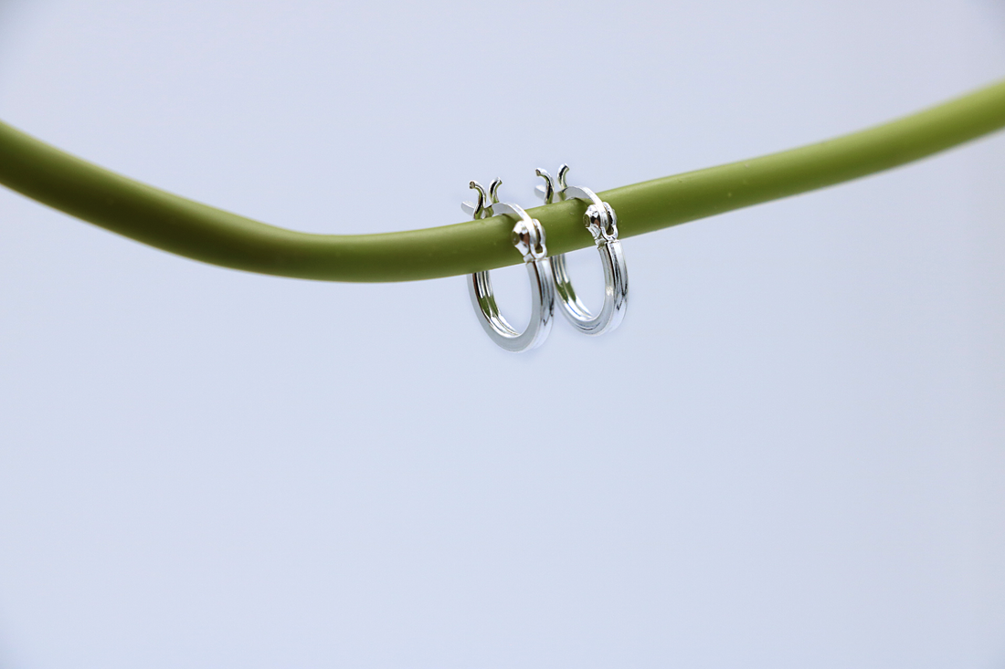 Nila Cuff Hoops