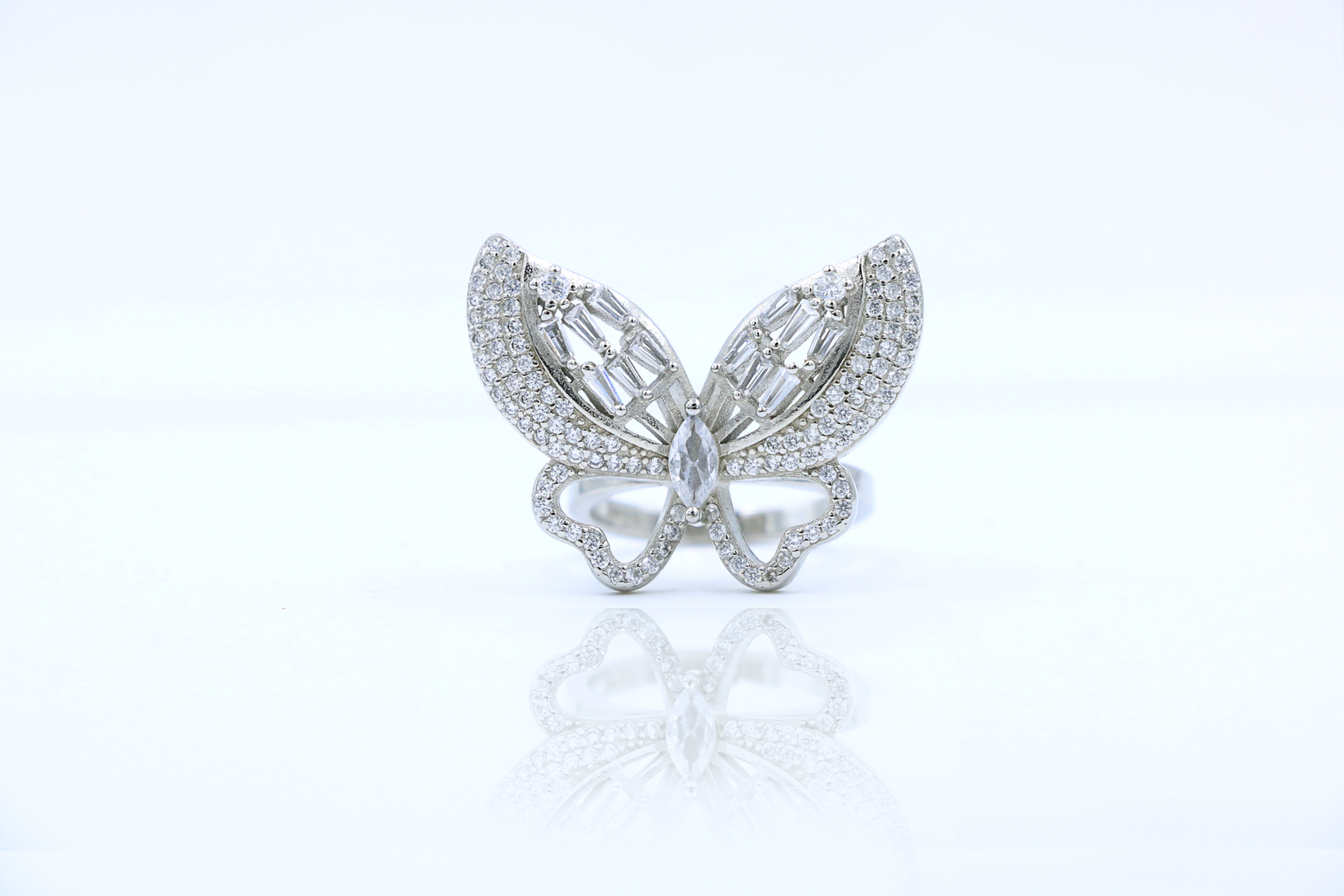 Papillonia Glow Ring