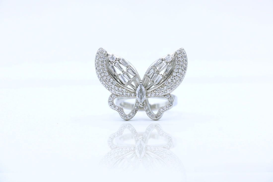 Papillonia Glow Ring