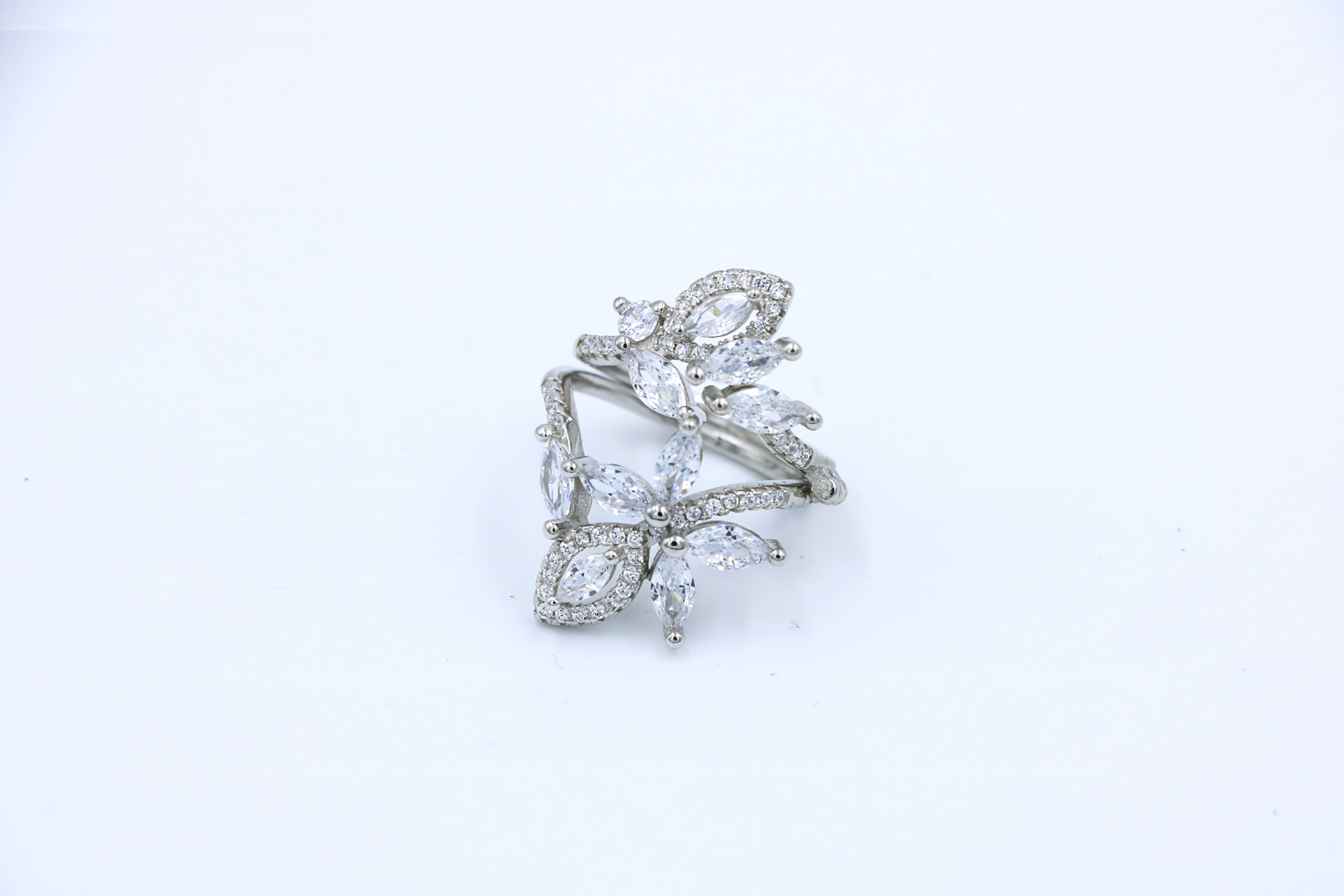 Fleuria Vine Ring