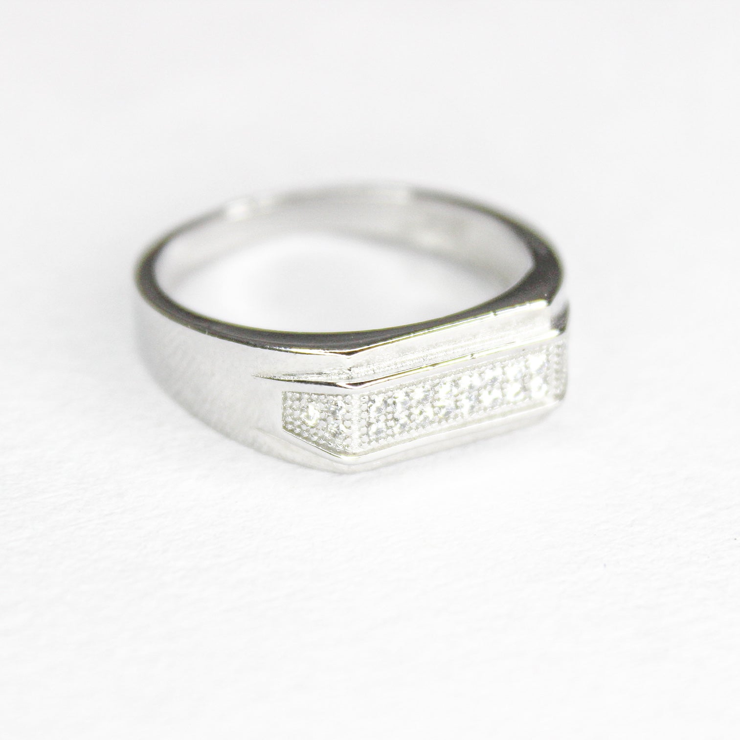Edge Spark Ring