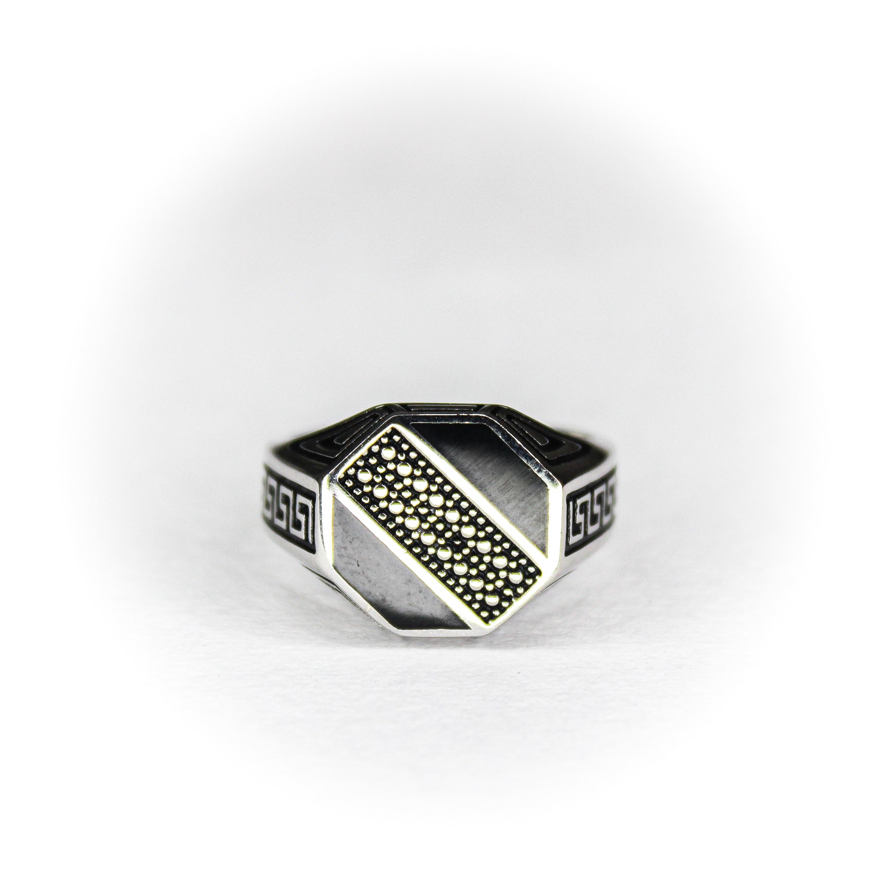 Urban Maze Ring