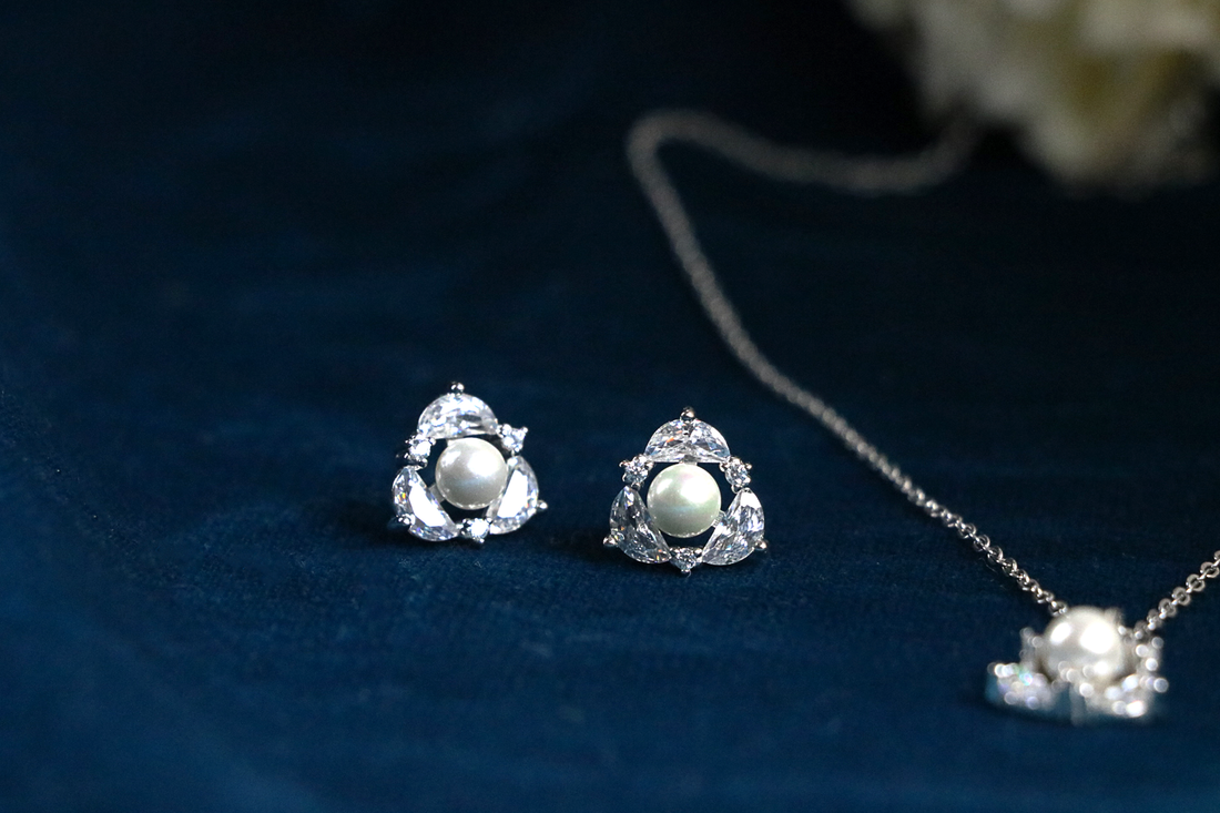 Pearl Blossom Set